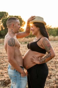 Fotografía embarazo pareja Granollers